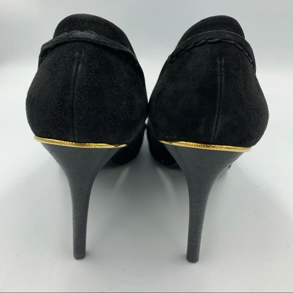Burberry Metal Bar Hampden Fringe Black Pump